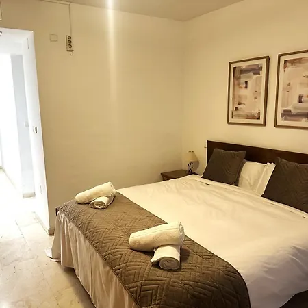 En Guadalmina Primera Linea De Campo De Golf Cartujanos *