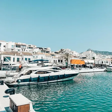 아파트 En Guadalmina Primera Linea De Campo De Golf Cartujanos 마르베야