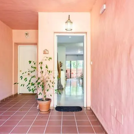 Apartment En Guadalmina Primera Linea De Campo De Golf Cartujanos *