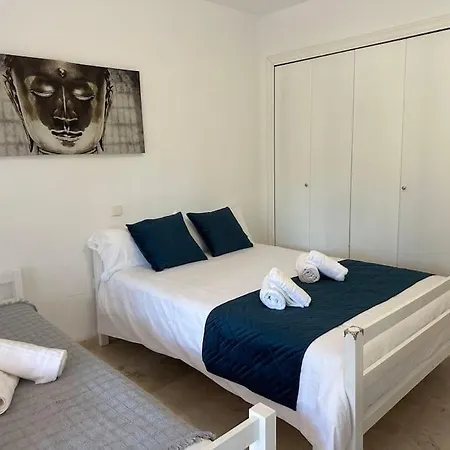 En Guadalmina Primera Linea De Campo De Golf Cartujanos Apartment Marbella