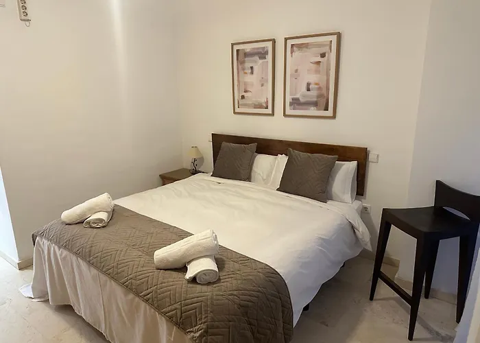 Апартаменти En Guadalmina Primera Linea De Campo De Golf Cartujanos *