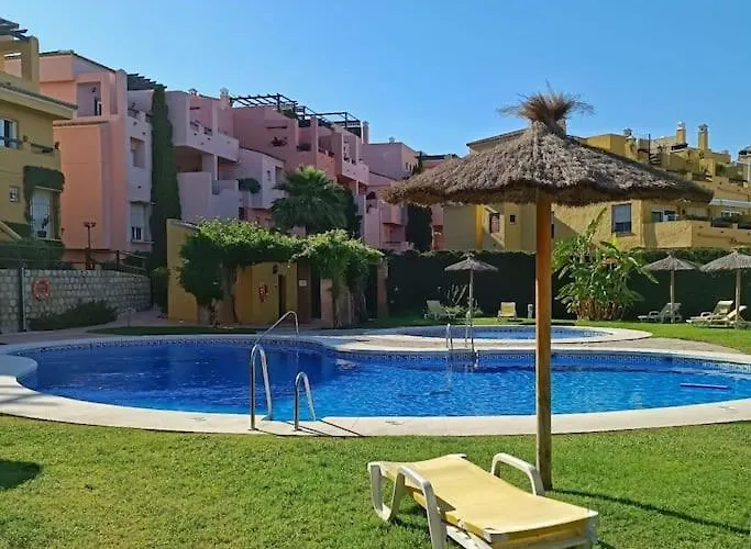 En Guadalmina Primera Linea De Campo De Golf Cartujanos *