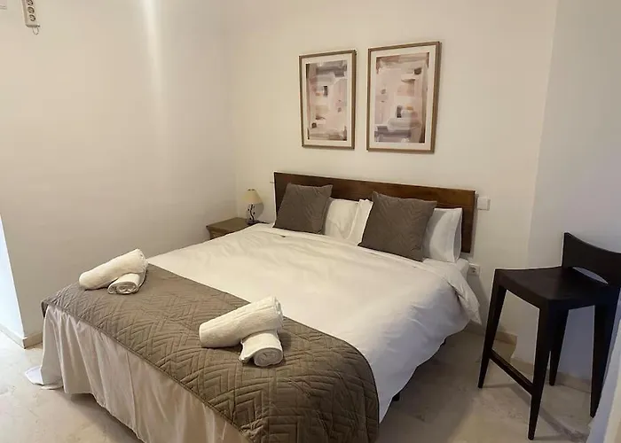 En Guadalmina Primera Linea De Campo De Golf Cartujanos Апартаменты *